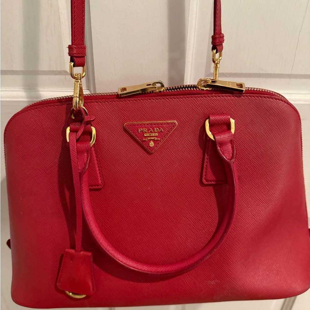 ✨HP✨ Prada Saffiano Leather Promenade - Picture 3 of 9